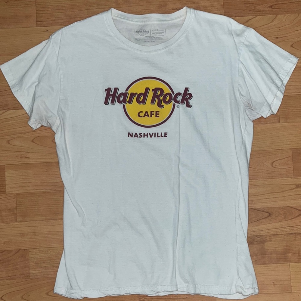 Hard Rock Cafe Nashville tee, size medium